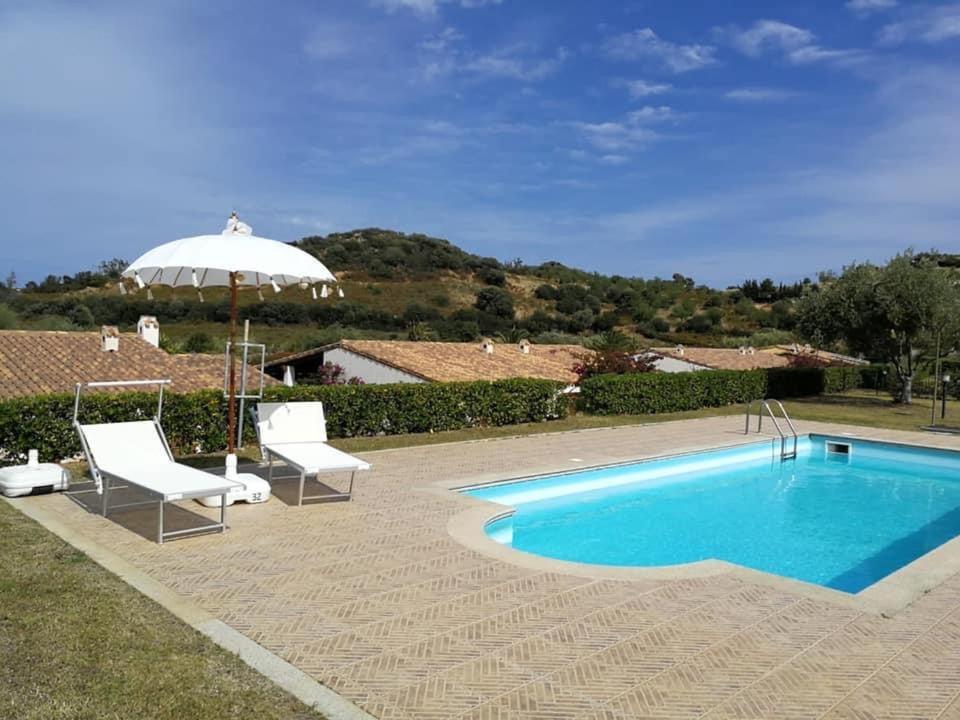 Casa Vacanze Con Piscina E Vista Mare Esclusiva Per Coppie E Famiglie, Relax E Tranquillita Tertenìa Exterior foto