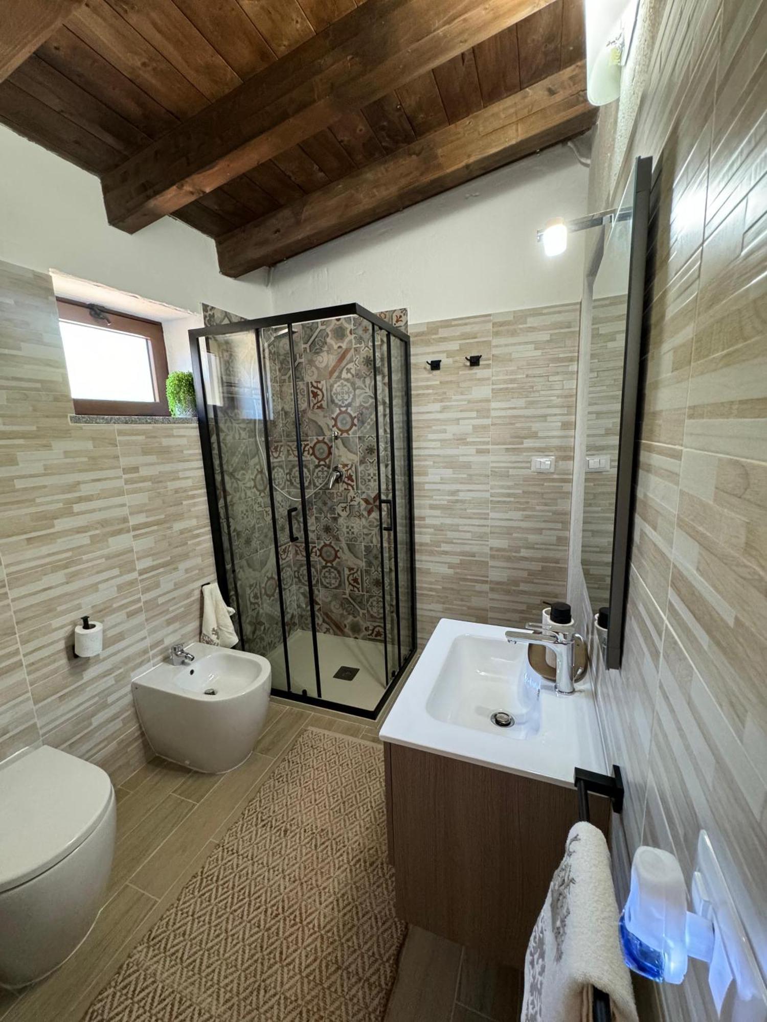 Casa Vacanze Con Piscina E Vista Mare Esclusiva Per Coppie E Famiglie, Relax E Tranquillita Tertenìa Exterior foto