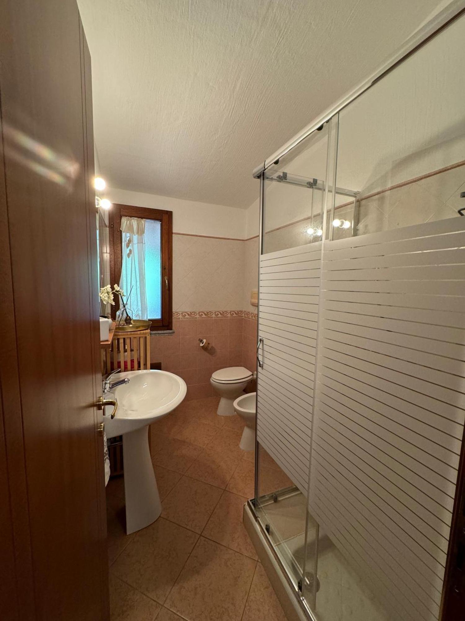 Casa Vacanze Con Piscina E Vista Mare Esclusiva Per Coppie E Famiglie, Relax E Tranquillita Tertenìa Exterior foto